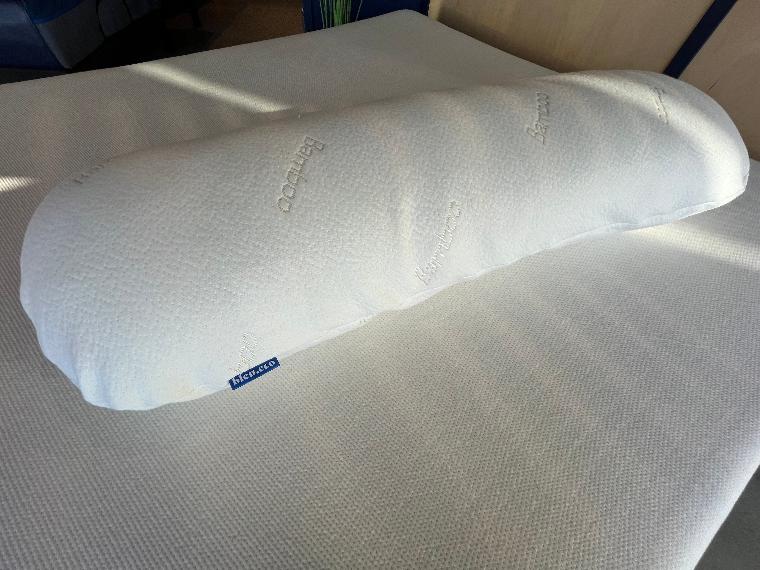 Oreiller de Corps ajustable Bleu.eco - Flocons de mousse